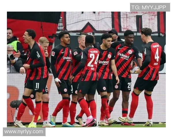 法兰克福主场逆袭多特蒙德，豪取三分延续不败传奇